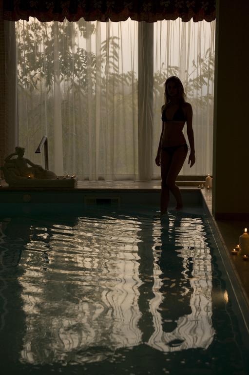 Borgo Dei Poeti Romantik Hotel Manerba del Garda Exterior foto